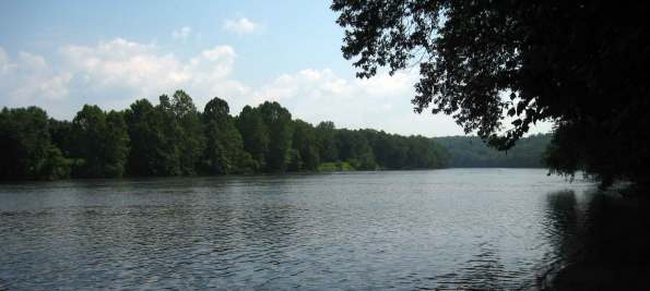 Buckingham_James-River_Hatt